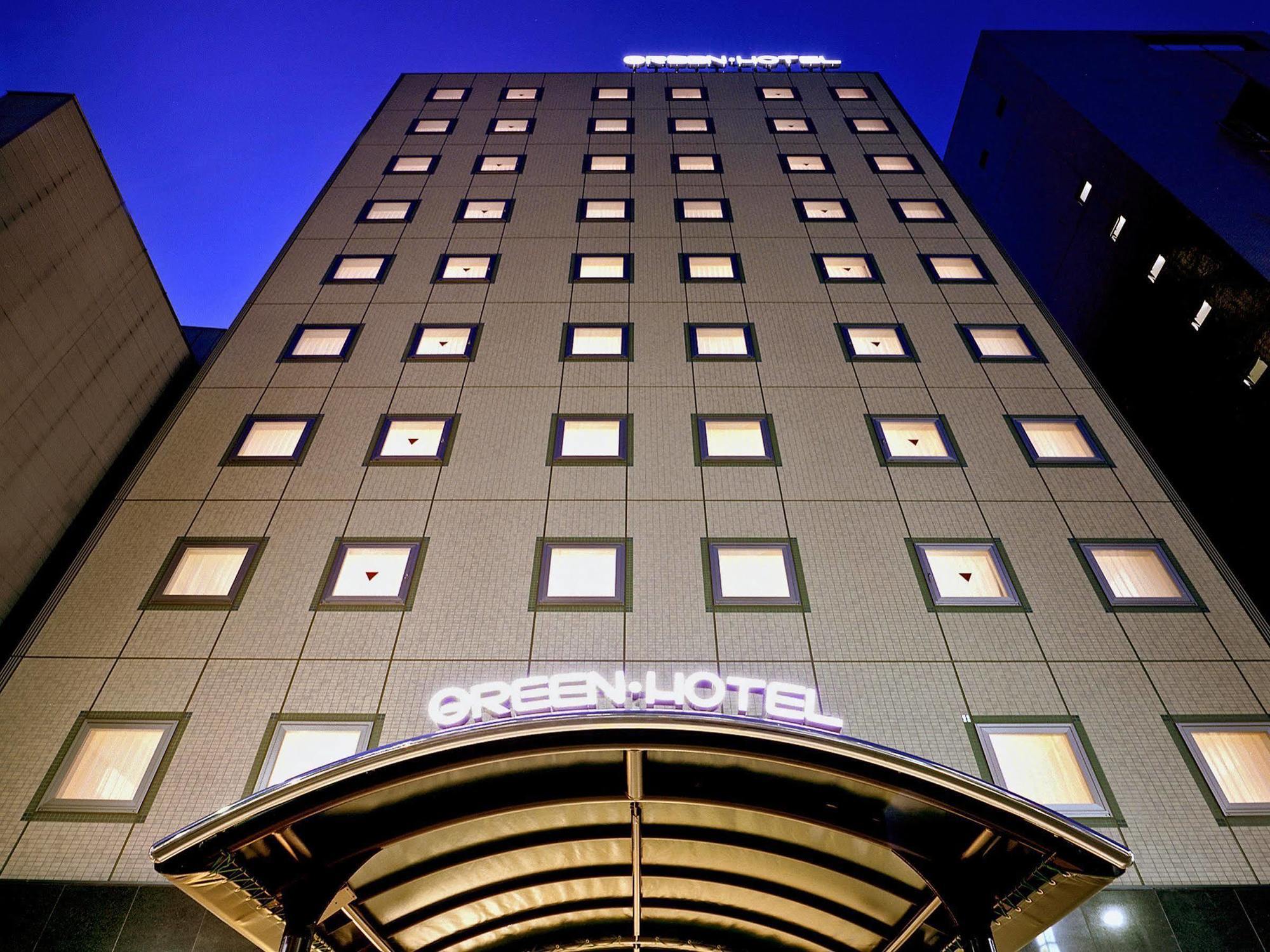 Hakata Tenjin Hotel 3*
